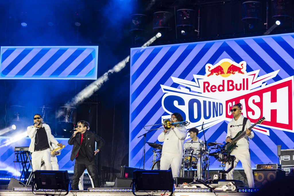 Connect-R a triumfat la Red Bull SoundClash 2024